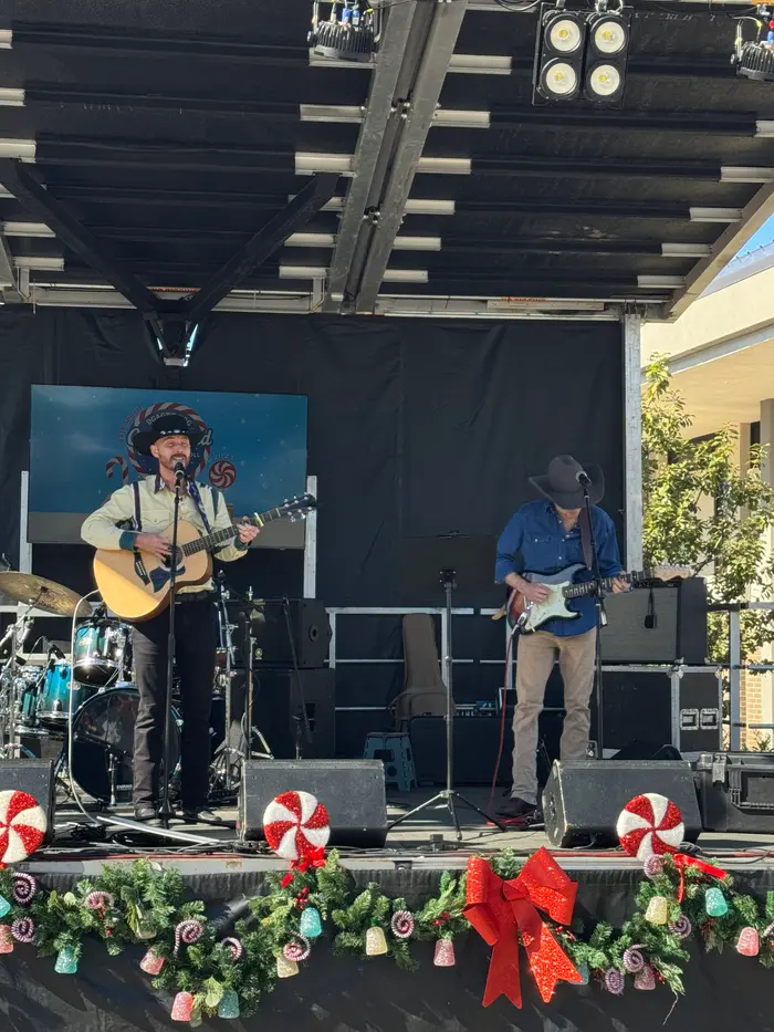 Retro Gringos performing outdoors